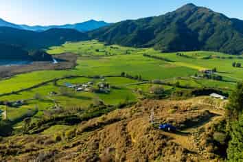 Lot 1 Cullensville Road, Anakiwa and Surrounds