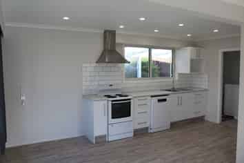 43 Stevenson Road, Concord