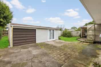 160 Russell Road, Manurewa