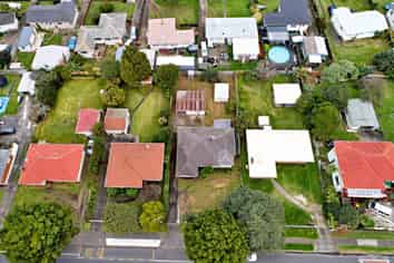 160 Russell Road, Manurewa
