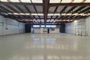 Neilson Warehouse + Yard