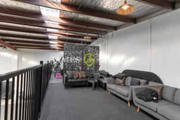 Central Road Front East Tamaki Warehouse