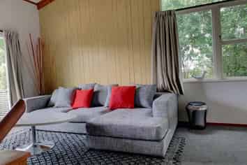 36 Wyoming Avenue, Murrays Bay