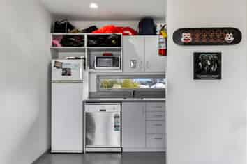 16/443 Cashel Street, Linwood