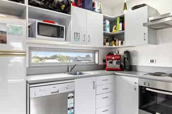 16/443 Cashel Street, Linwood