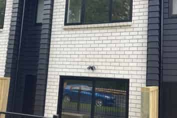 2/14 Ruakiwi Road, Hamilton Lake