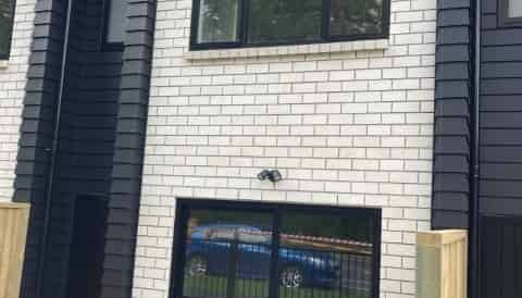 2/14 Ruakiwi Road, Hamilton Lake