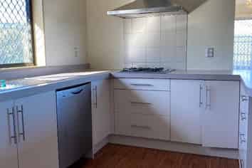 47 Somerton Drive, Huntington