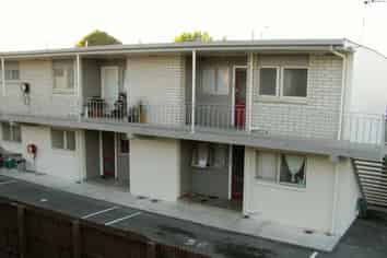 4/150 Firth Street, Hamilton East