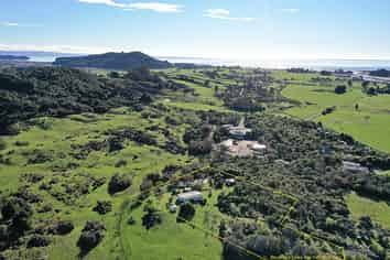 105b Abel Tasman Drive, Takaka