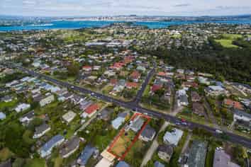 69 Raleigh Road, Northcote