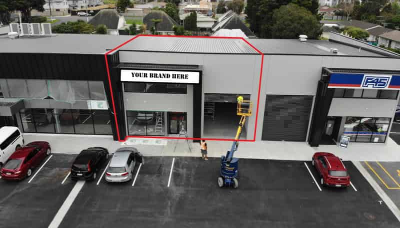 2/218 Great South Road, Takanini