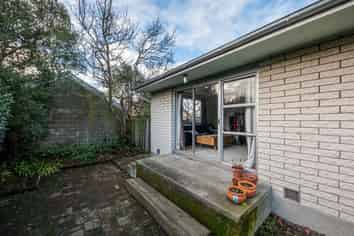 3/9A Avonhead Road, Avonhead