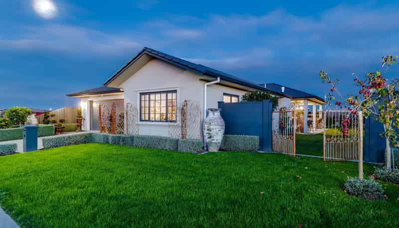 7 Aspiring Drive, Poraiti