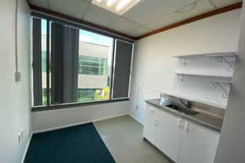 ROAD FRONT OFFICE FOR SALE