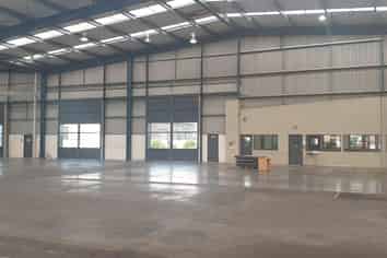 Warehouse with large yard