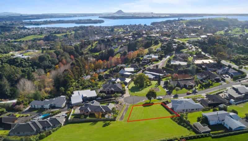 11 Holcombrooke Lane, Welcome Bay