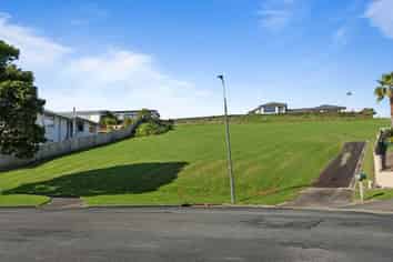 11 Holcombrooke Lane, Welcome Bay