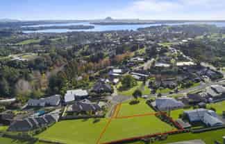 17 Holcombrooke Lane, Welcome Bay