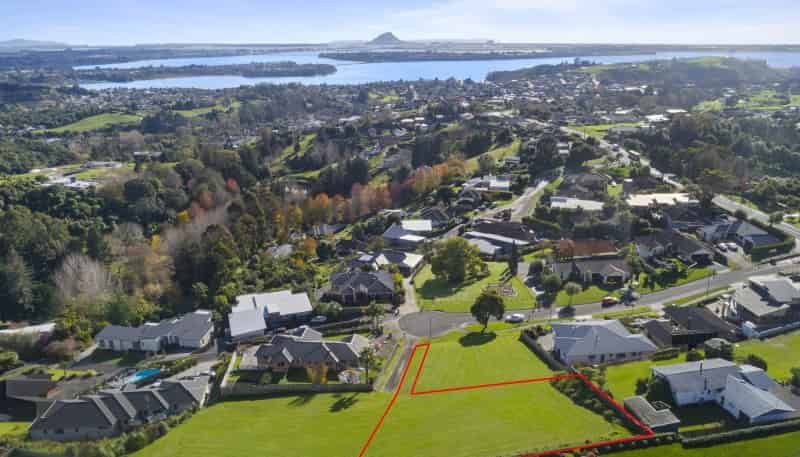 17 Holcombrooke Lane, Welcome Bay