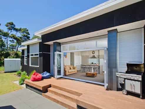 17 Seabreeze Road, Mangawhai Heads