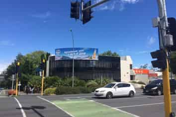 High Profile Offices - Hamilton East