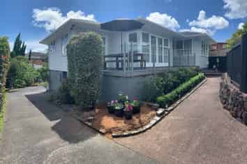 10 Yeoman Place, Howick