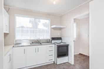 62 Forest Hill Road, Henderson