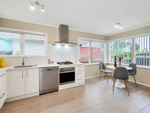 28 Alanbrooke Crescent, Avondale