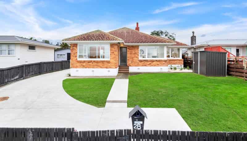 28 Alanbrooke Crescent, Avondale