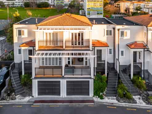 50/218 Green Lane West, Epsom