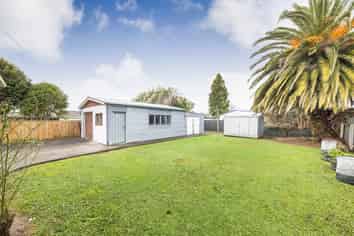 18 Ronberg Street, Palmerston North Central