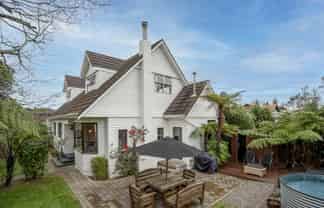 6 Centennial Drive, Hokowhitu