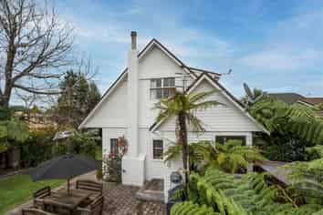 6 Centennial Drive, Hokowhitu