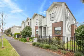 71 Apirana Avenue, Glen Innes