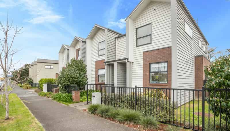 71 Apirana Avenue, Glen Innes