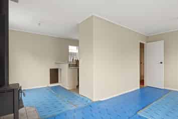 2 Tania Crescent, Western Heights