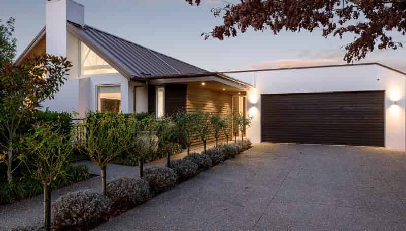 60 Glen Oaks Drive, Northwood