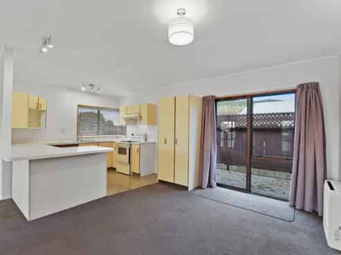 1 De Cesare Way, The Wood