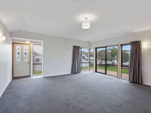 1 De Cesare Way, The Wood