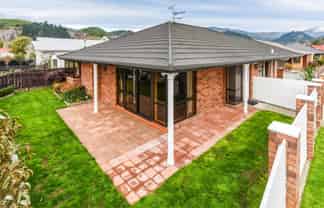 1 De Cesare Way, The Wood