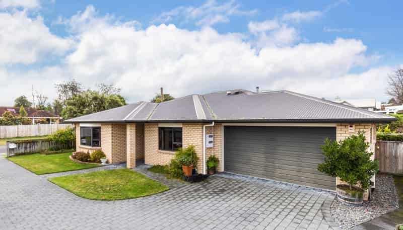 1/35 Huia Street, Hilltop