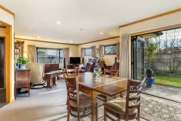 1/35 Huia Street, Hilltop