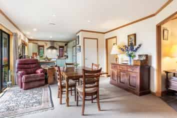 1/35 Huia Street, Hilltop