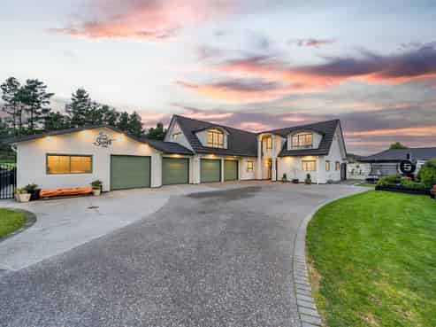 18 Mary Huse Grove, Manor Park