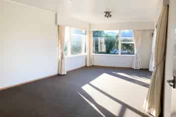 35 The Boulevard, Sunnyhills