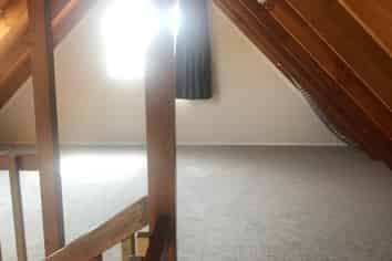 18 Simcox St, Otaki Beach