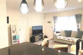 2/7 Hamilton Place , Glenfield