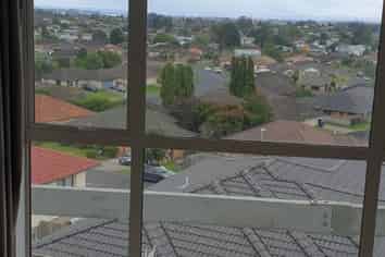 43 Kirikiri Drive, Papakura