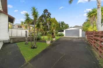 3 Wharf Road, Te Atatu Peninsula